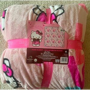 Hello Kitty LOVE Pink Throw Blanket